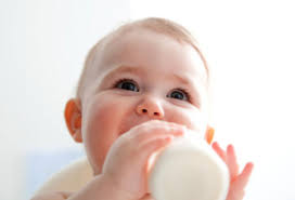 Sữa nào tốt cho trẻ tiêu hóa kém?