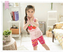 Bộ quần áo bé gái tomatoes - giá quần áo trẻ em