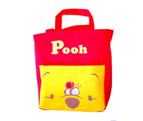 Túi khoác vai Pooh đỏ Disney Thailand chính hãng